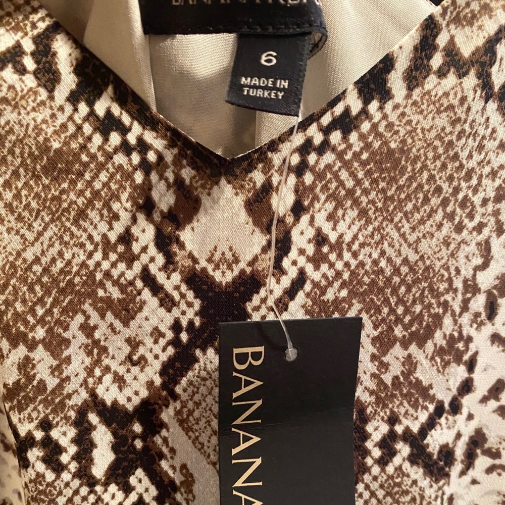 Banana Republic snakeskin print midi dress. - Picture 2 of 5